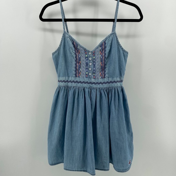 Hollister A-Line Dress Blue Geometric Embroidered 100% Cotton Juniors 7 - Picture 1 of 8